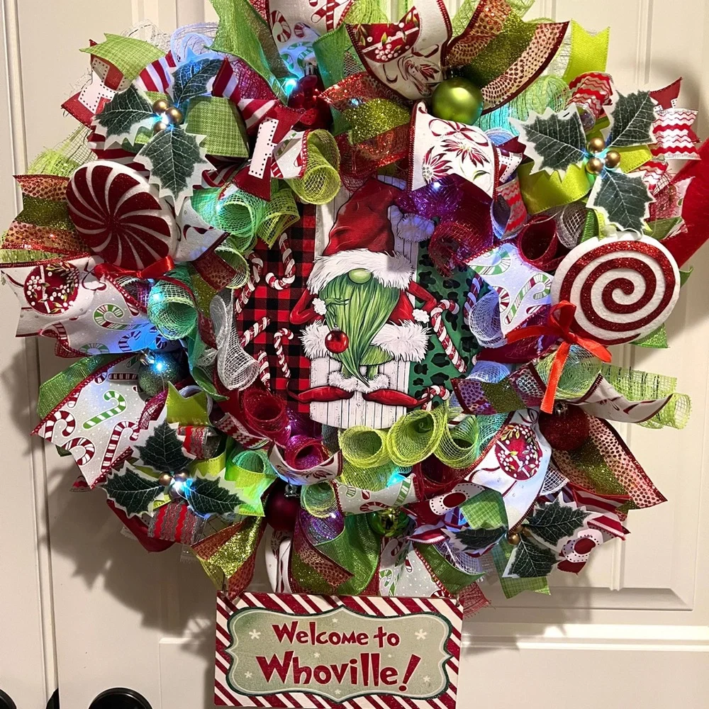 Handmade Christmas Gnome Holiday Ribbon LED Door Wreath 22” W69